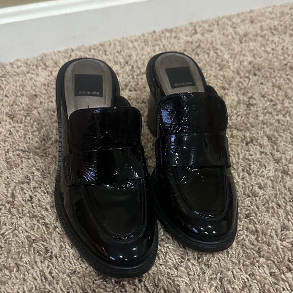 NEW Dolce Vita Glossy Black Block Heel Mules size 7.5 - Picture 3 of 7